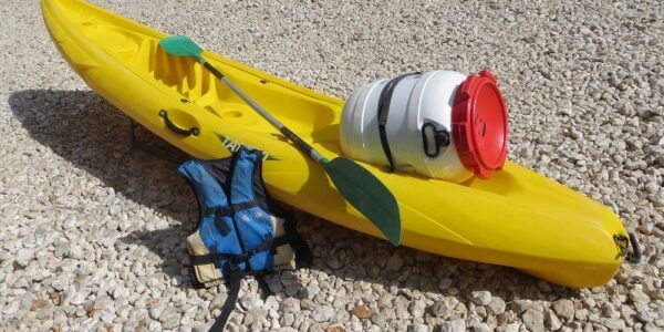 Canoës Service - Matériel fourni